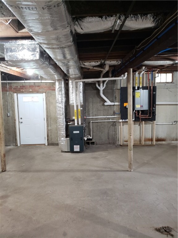 282 St Barnabe Street Woonsocket, RI 02895 - Photo 33 of 38