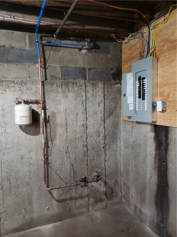 282 St Barnabe Street Woonsocket, RI 02895 - Photo 36 of 38