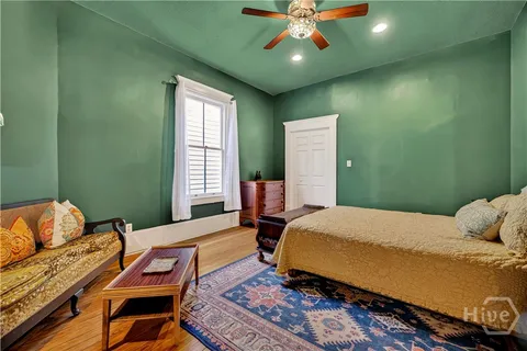 $695,000 | 513 East Henry Street, Savannah, GA 31401