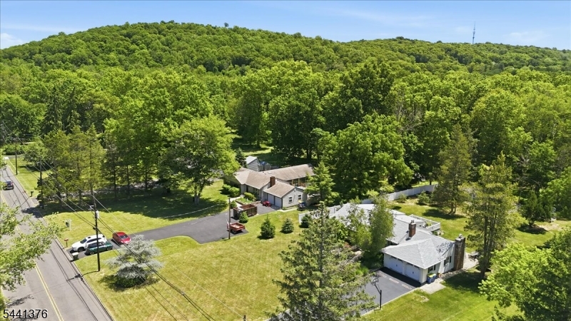 1352 Crim Road Bridgewater, NJ 08807 - Photo 33 of 34