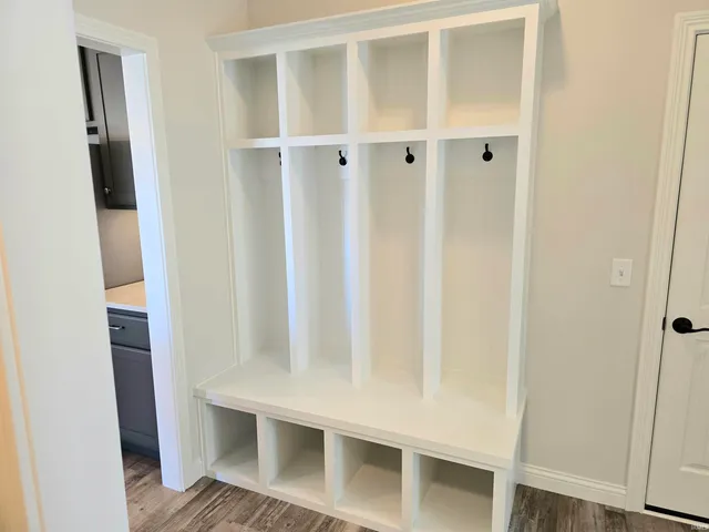 $512,900 | 5326 Carroll Creek Run, Fort Wayne, IN 46818