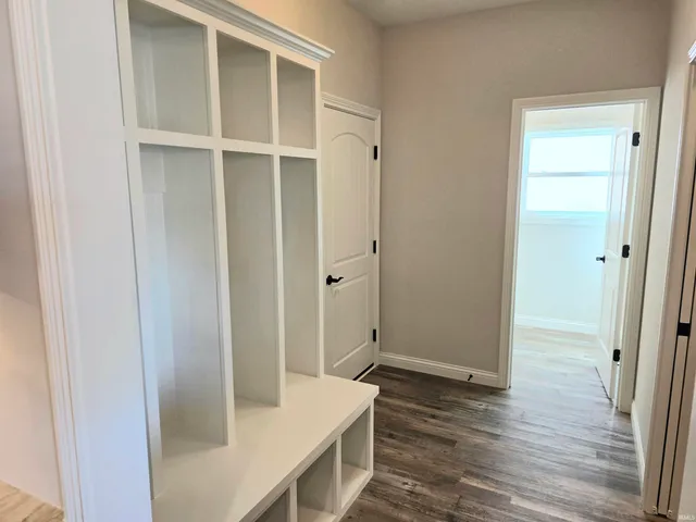 $512,900 | 5326 Carroll Creek Run, Fort Wayne, IN 46818