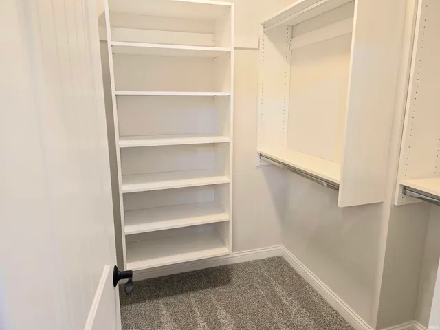 $512,900 | 5326 Carroll Creek Run, Fort Wayne, IN 46818