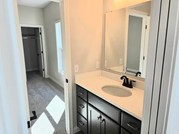 $512,900 | 5326 Carroll Creek Run, Fort Wayne, IN 46818