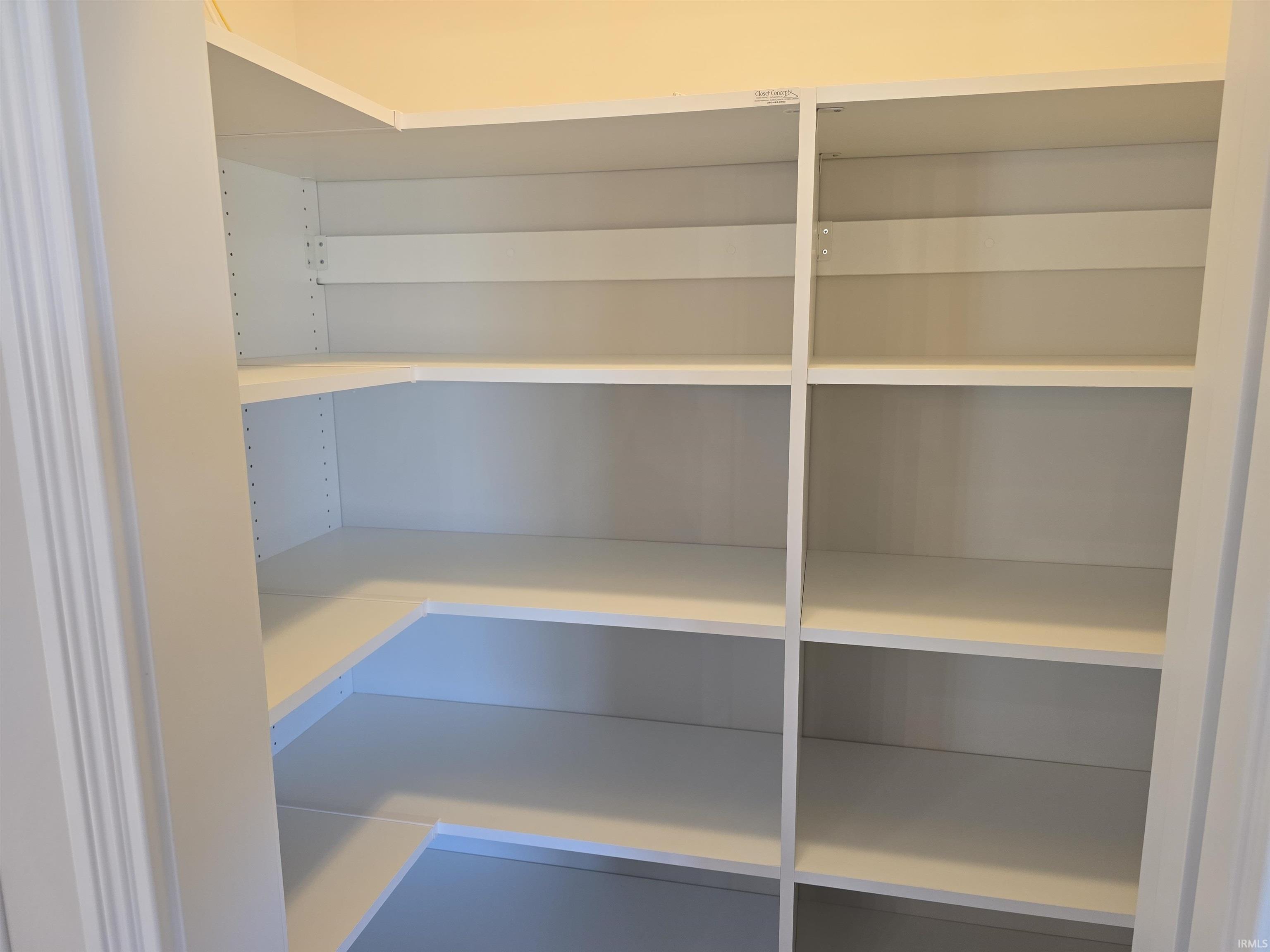 5326 Carroll Creek Run Fort Wayne, IN 46818 - Photo 5 of 26