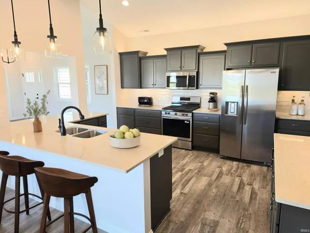 $512,900 | 5326 Carroll Creek Run, Fort Wayne, IN 46818