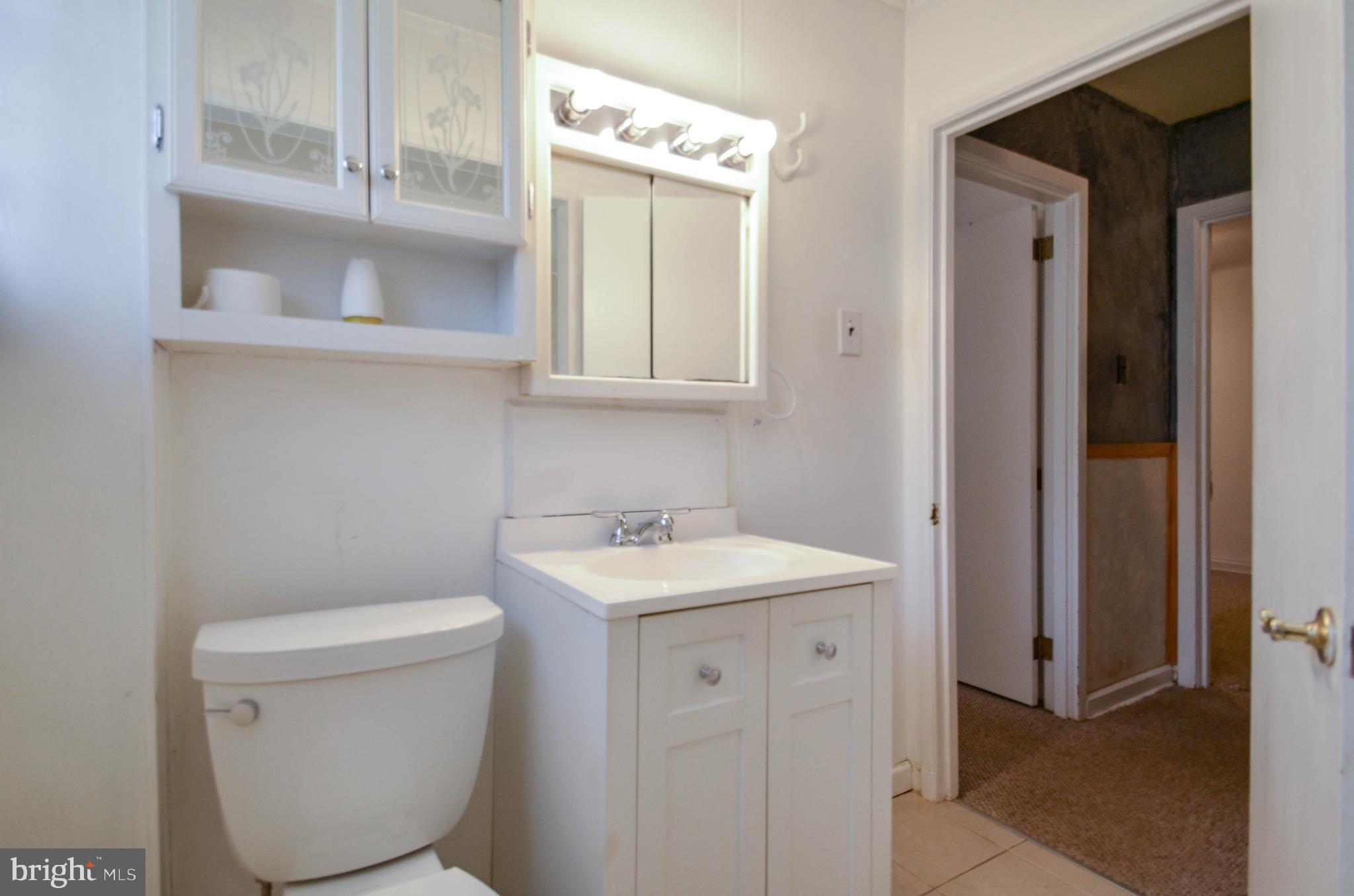 317 Crestview Road Lansdale, PA 19446 - Photo 11 of 28 Gallery Image 11