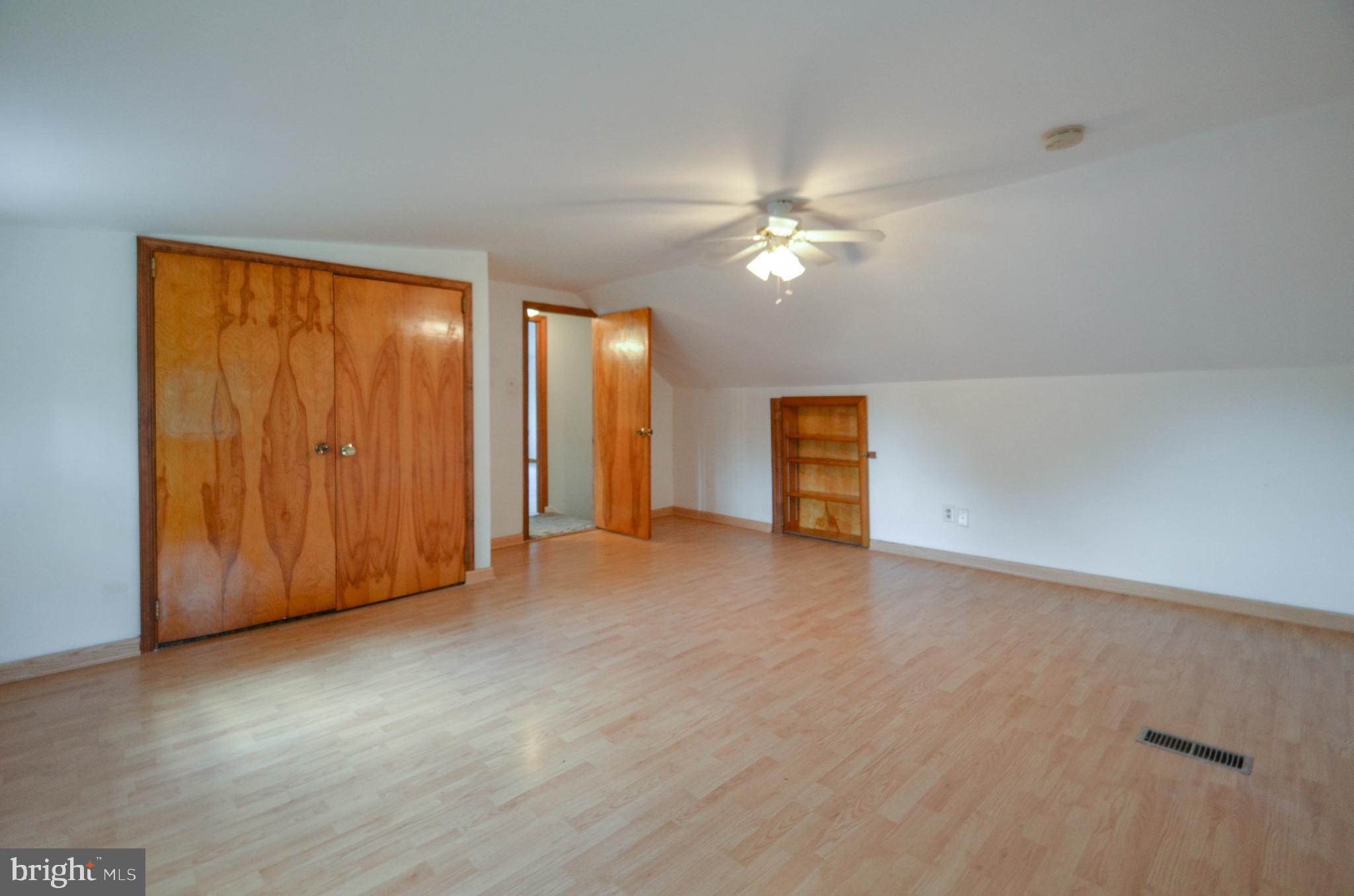 317 Crestview Road Lansdale, PA 19446 - Photo 13 of 28 Gallery Image 13