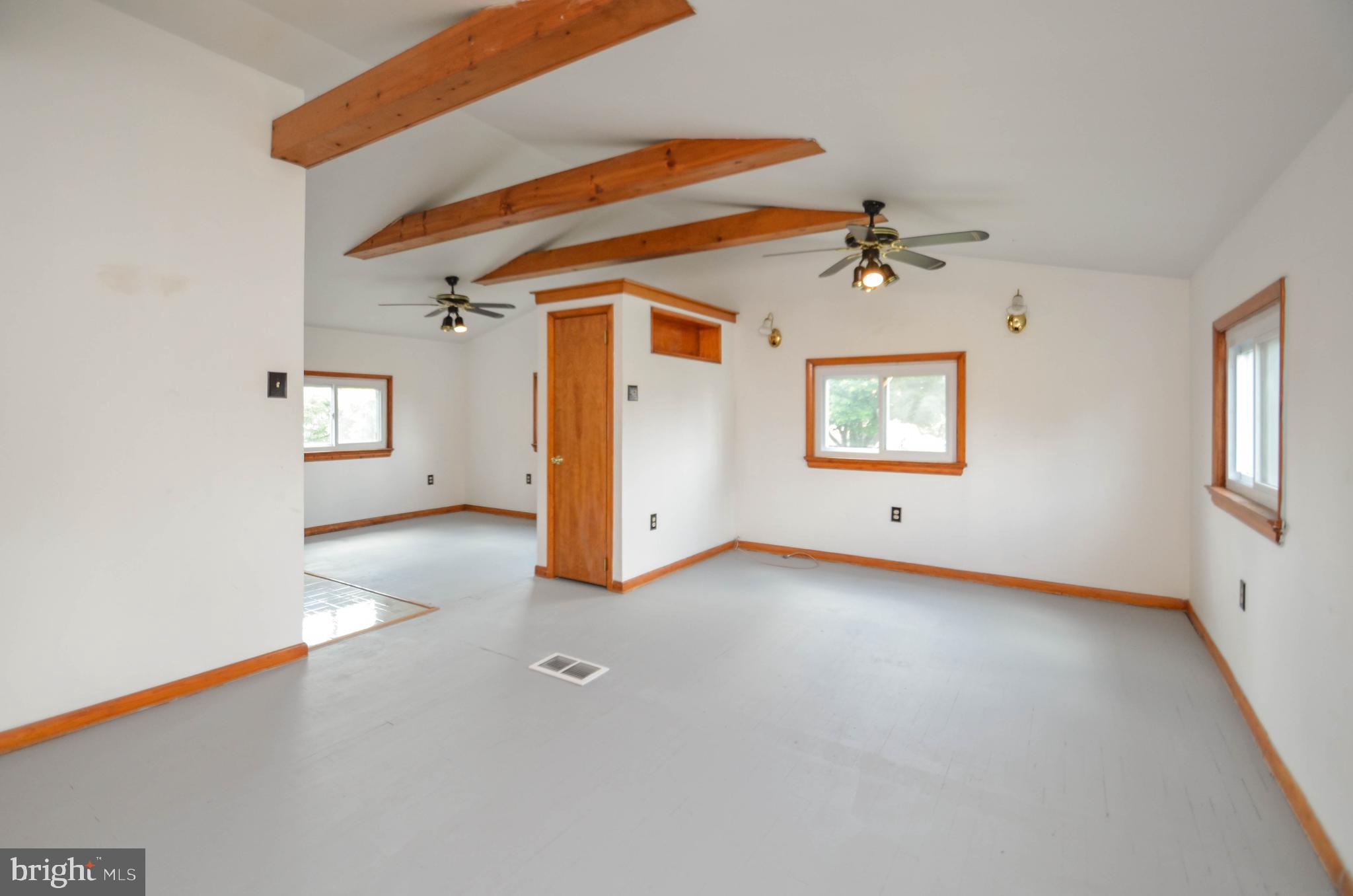 317 Crestview Road Lansdale, PA 19446 - Photo 15 of 28 Gallery Image 15
