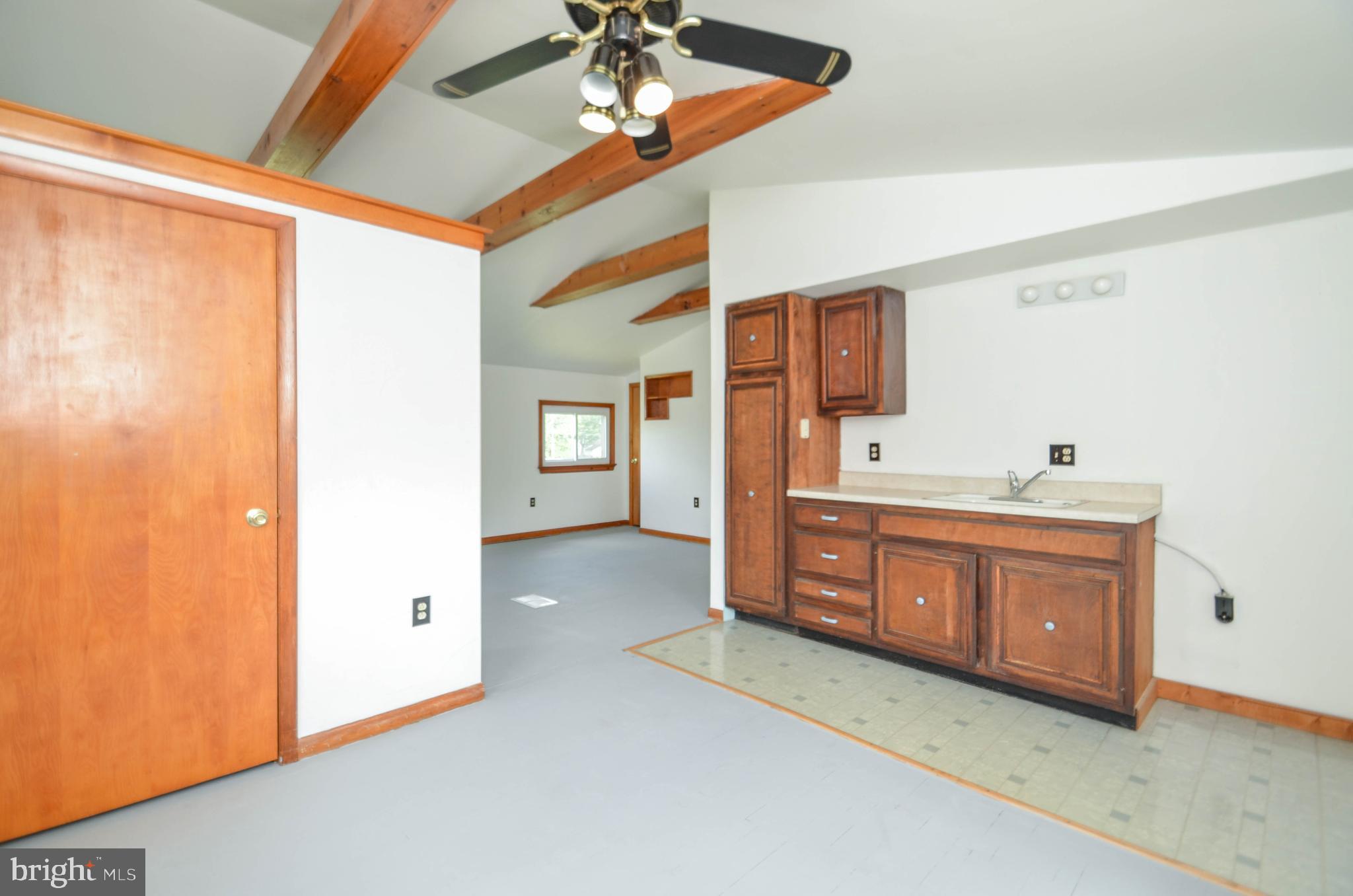 317 Crestview Road Lansdale, PA 19446 - Photo 18 of 28 Gallery Image 18