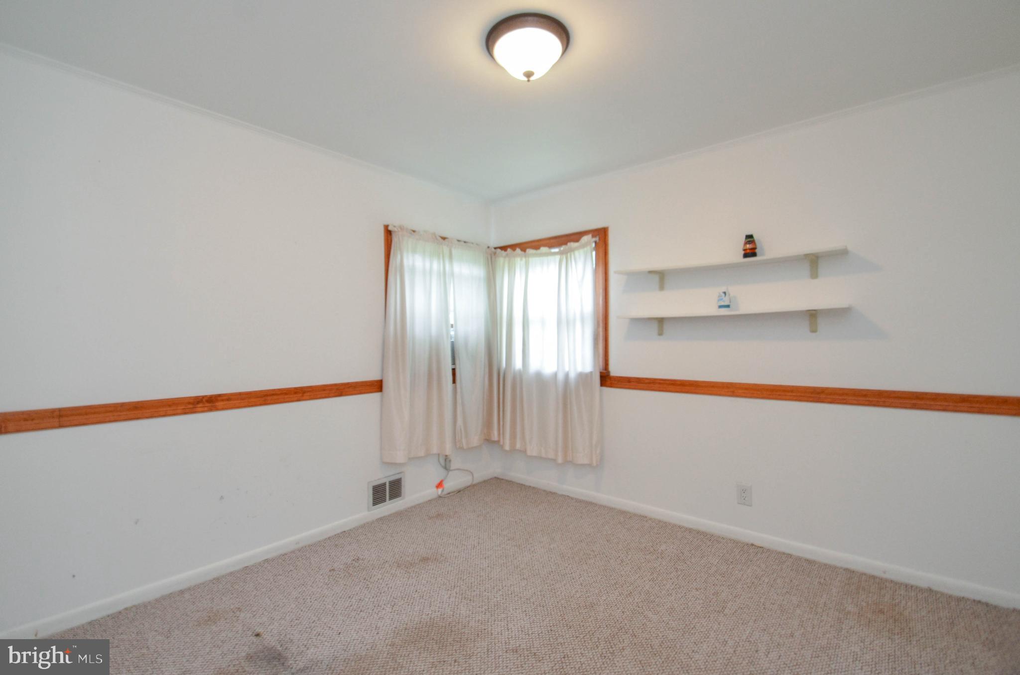 317 Crestview Road Lansdale, PA 19446 - Photo 20 of 28 Gallery Image 20