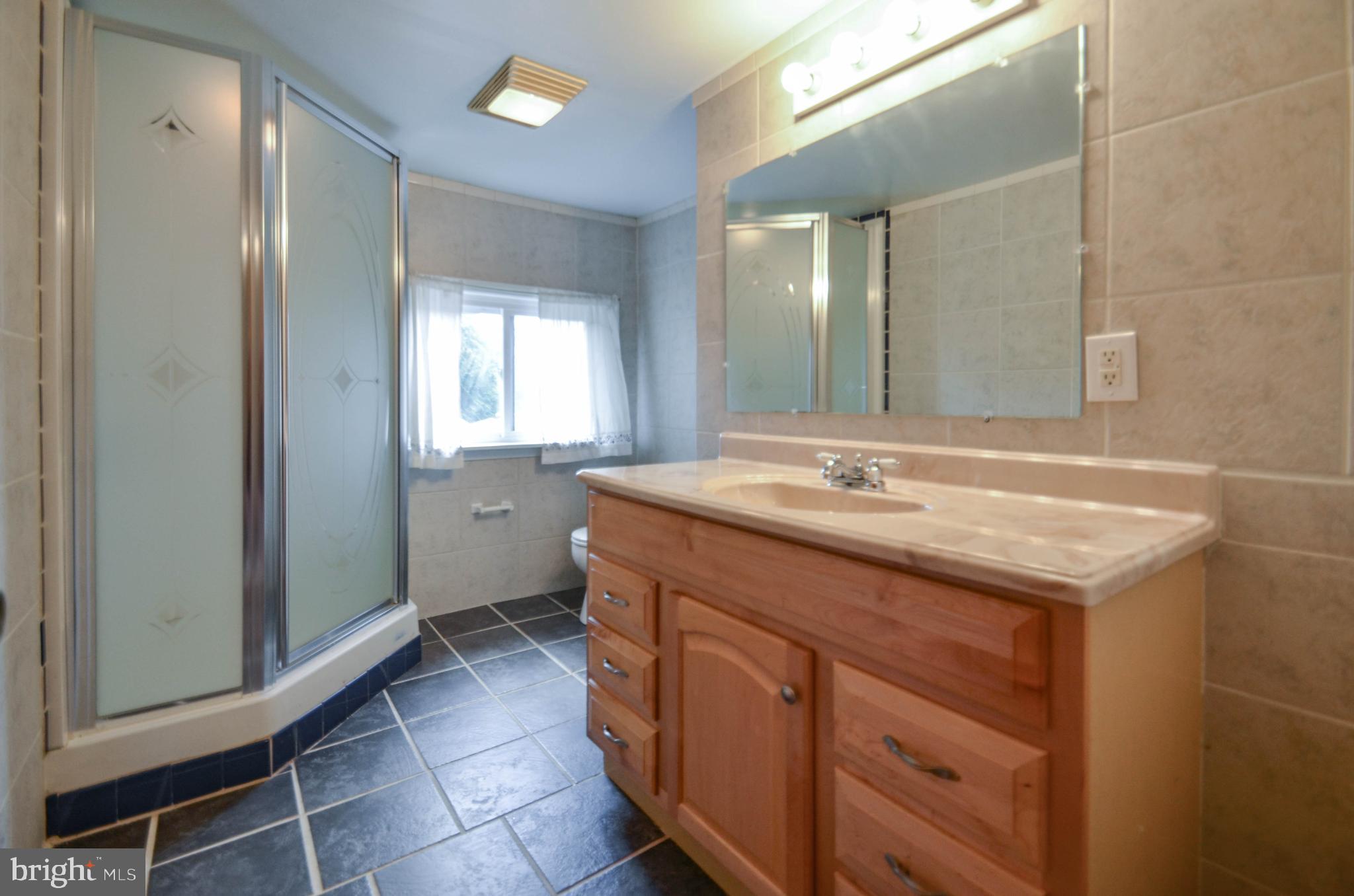 317 Crestview Road Lansdale, PA 19446 - Photo 23 of 28 Gallery Image 23