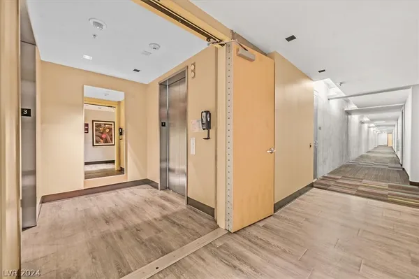 $3,000 | 353 East Bonneville Avenue, Unit 303, Las Vegas, NV 89101