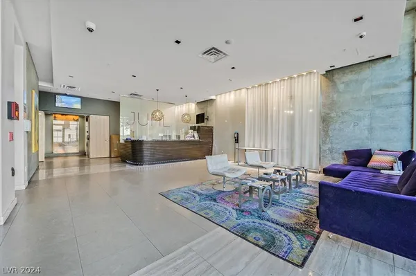 $3,000 | 353 East Bonneville Avenue, Unit 303, Las Vegas, NV 89101