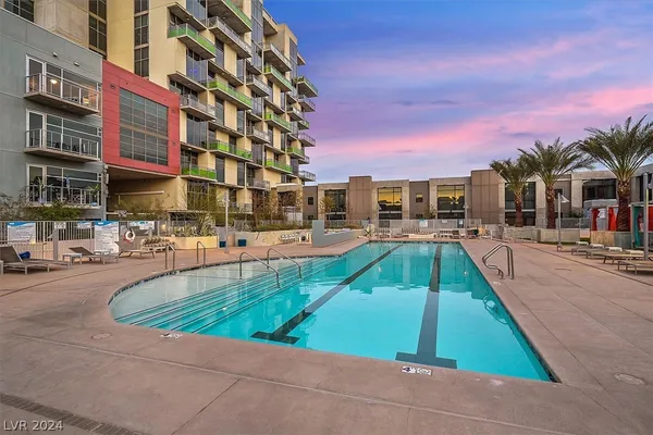 $3,000 | 353 East Bonneville Avenue, Unit 303, Las Vegas, NV 89101