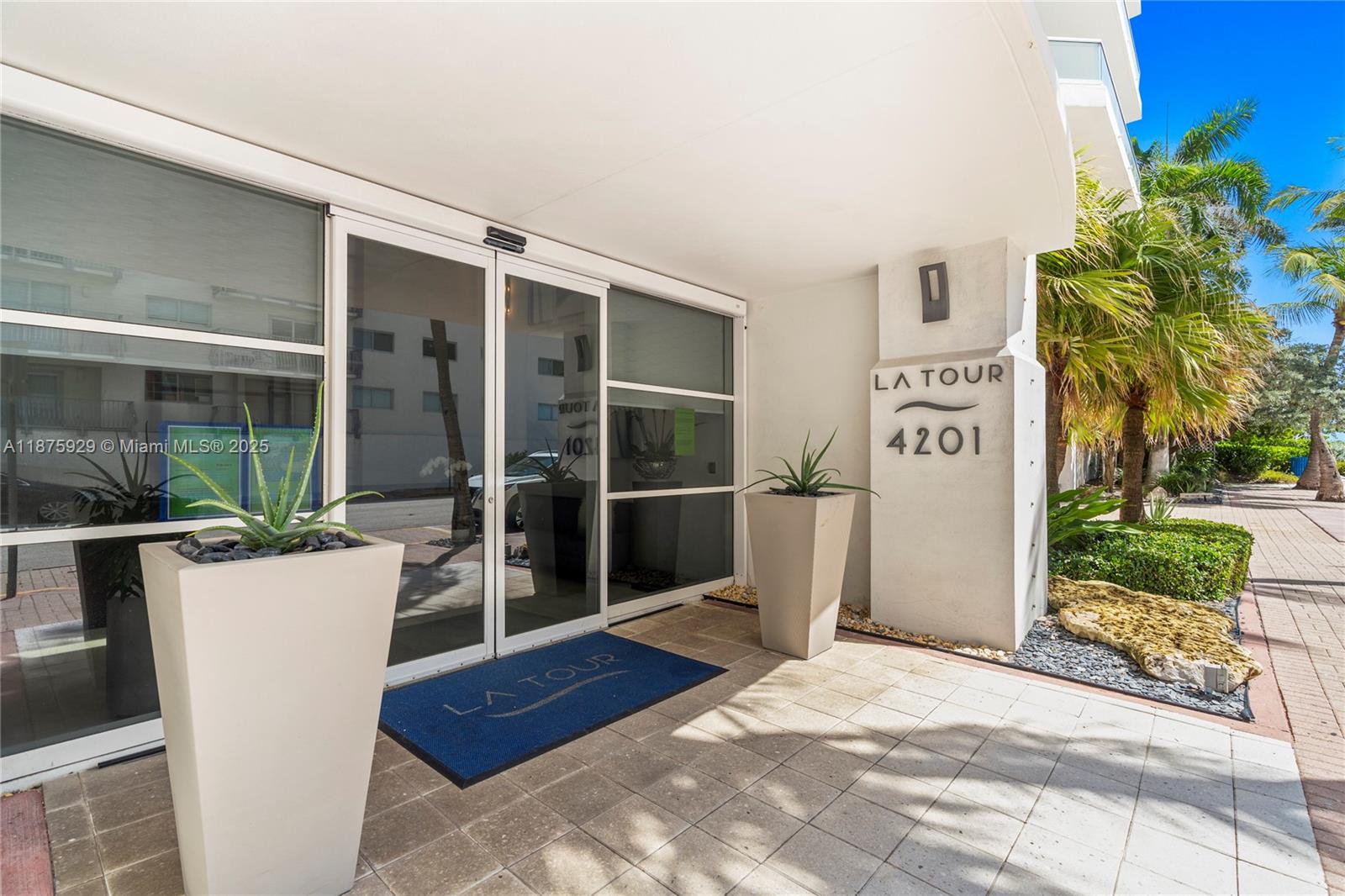 4201 Collins Avenue, Unit 701 Miami Beach, FL 33140 - Photo 42 of 61