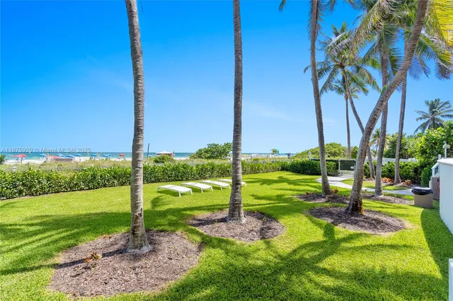 $6,000 | 4201 Collins Avenue, Unit 701, Miami Beach, FL 33140