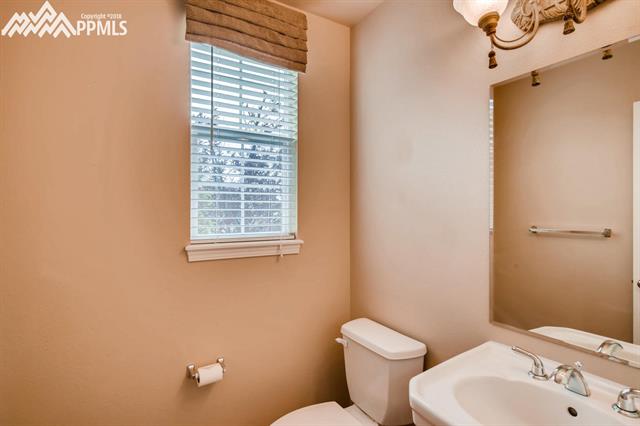 13753 Windy Oaks Road Colorado Springs, CO 80921 - Photo 15 of 28