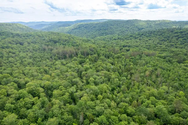$349,000 | 230 Taylor Valley Road, Strafford, VT 05072