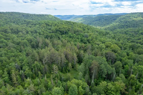 $349,000 | 230 Taylor Valley Road, Strafford, VT 05072