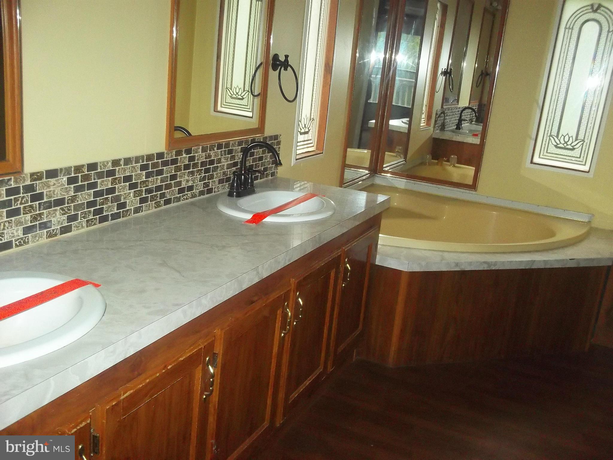 540 Elk Mills Road Elkton, MD 21921 - Photo 8 of 12 Bath