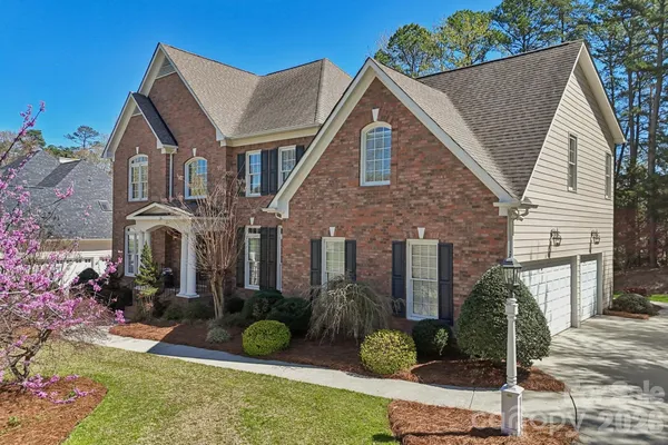 $645,000 | 2321 Treymore Lane, Charlotte, NC 28262