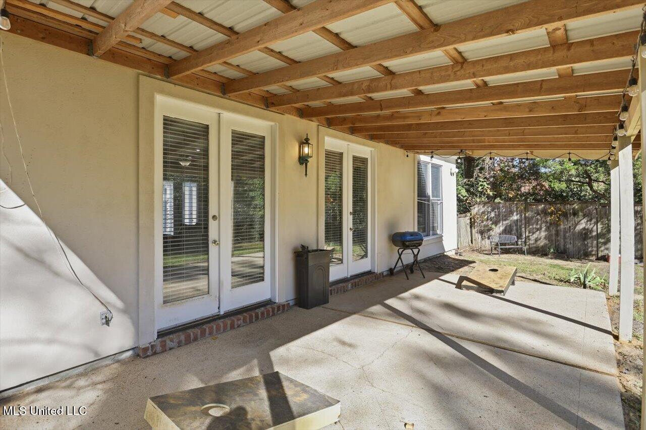 1547 Brecon Drive Jackson, MS 39211 - Photo 20 of 23 Porch
