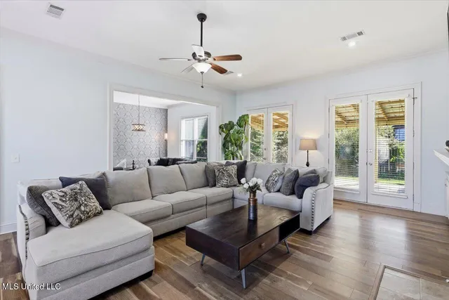 $265,000 | 1547 Brecon Drive, Jackson, MS 39211