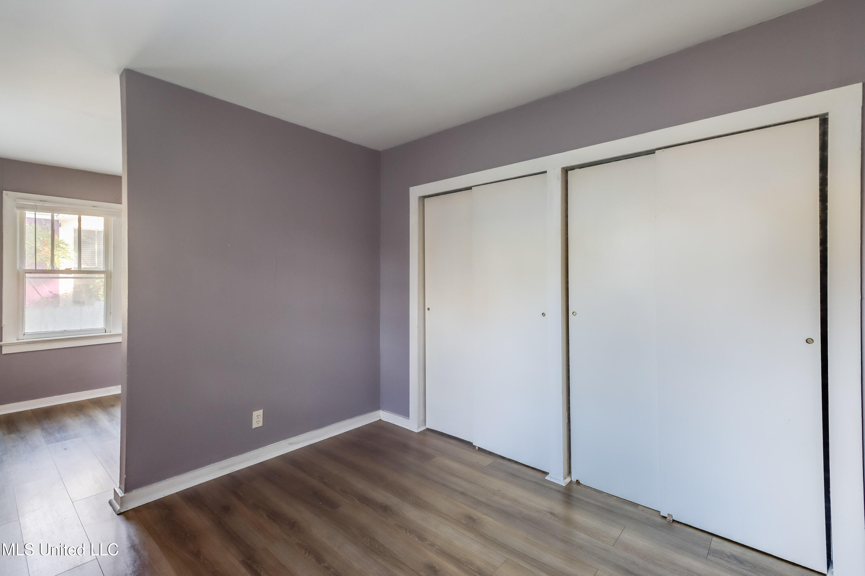 1054 Columbus Street Biloxi, MS 39530 - Photo 16 of 22 Apt bedroom
