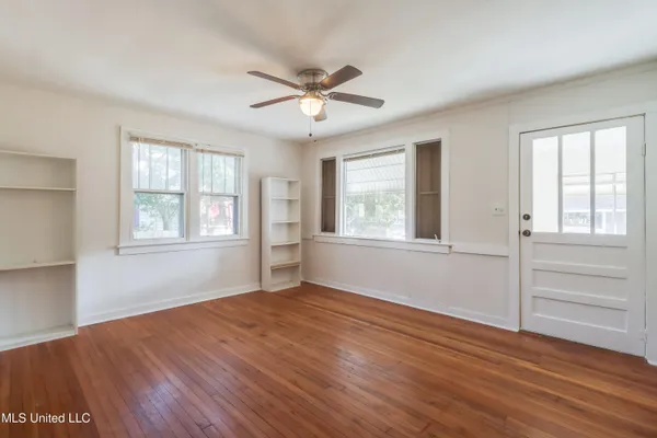 $229,900 | 1054 Columbus Street, Biloxi, MS 39530