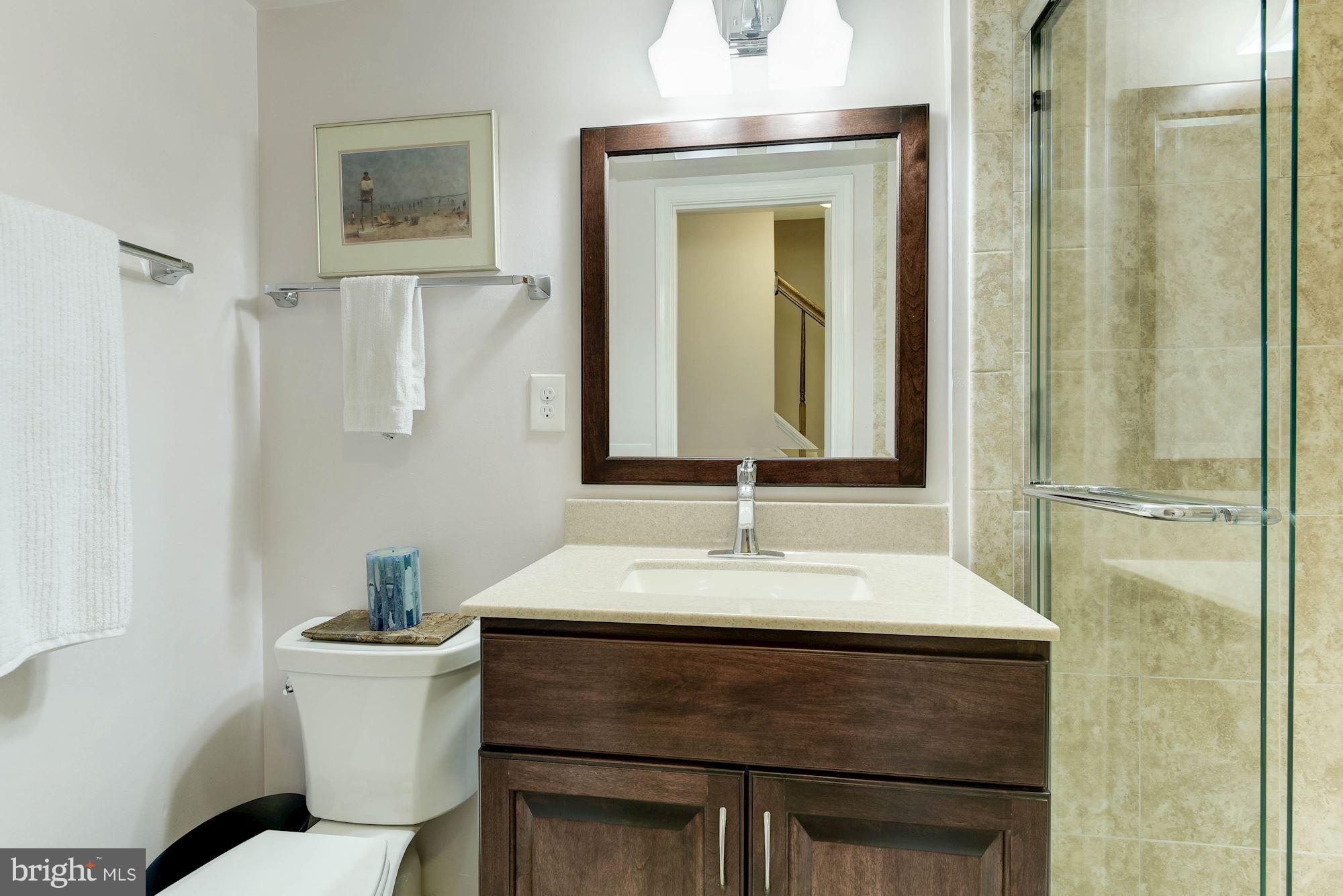 4628 4th Road North Arlington, VA 22203 - Photo 27 of 29 Bath