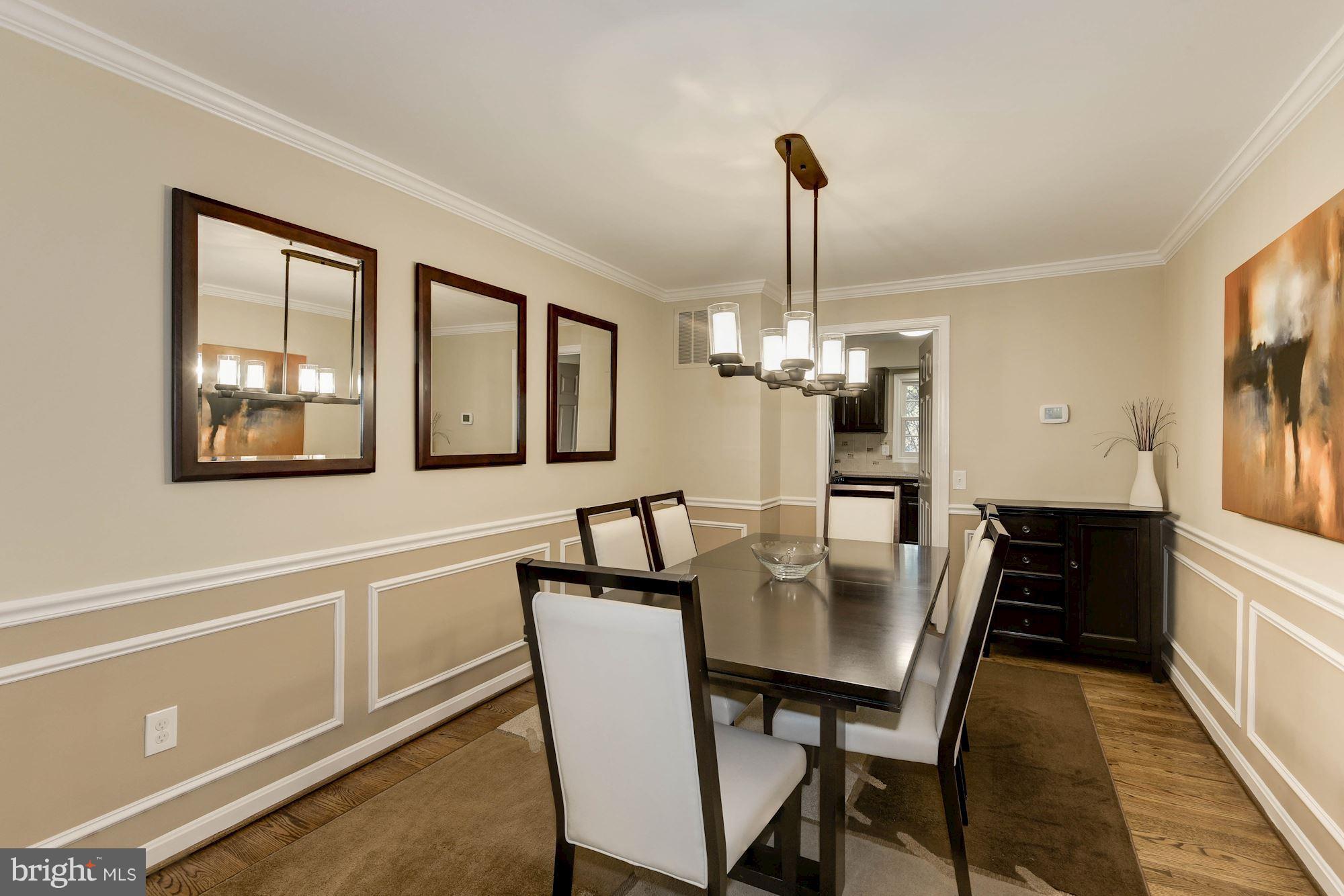 4628 4th Road North Arlington, VA 22203 - Photo 8 of 29 Dining Room