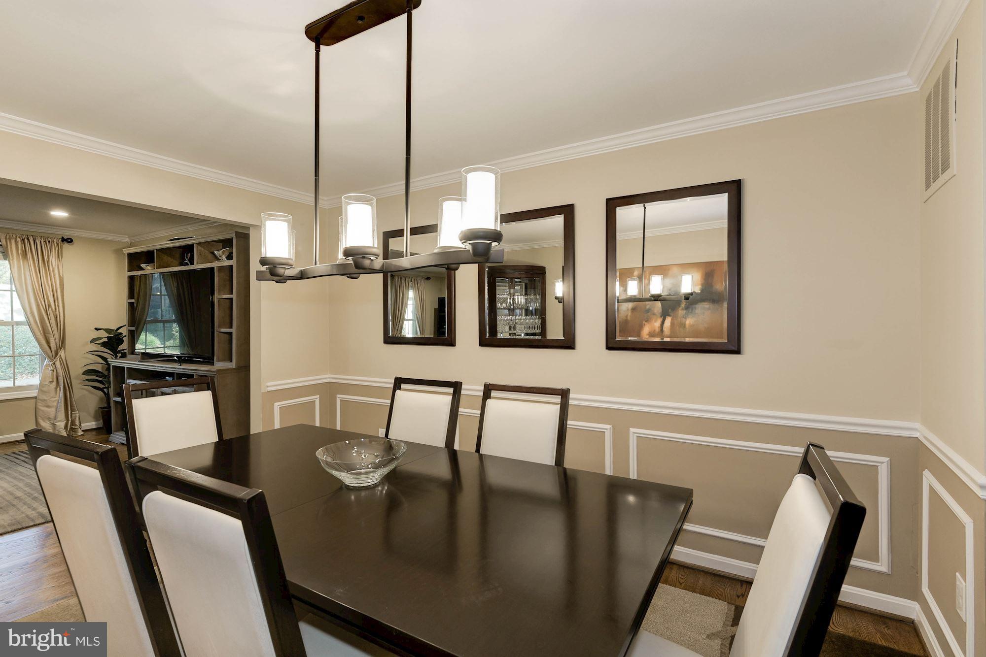4628 4th Road North Arlington, VA 22203 - Photo 9 of 29 Dining Room