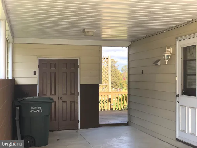 $275,000 | 59 East Crestlyn Drive, York, PA 17402