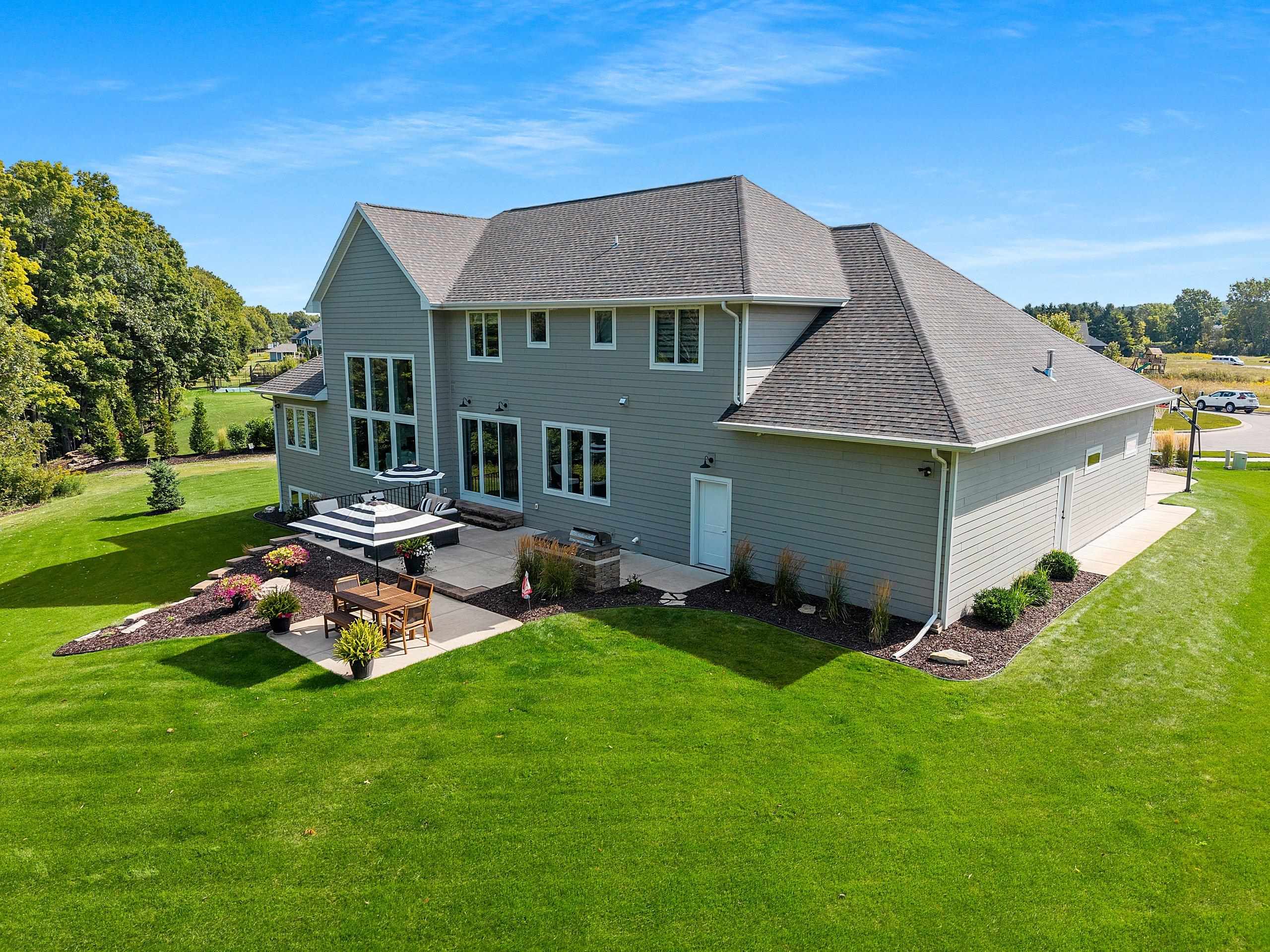 1852 Ridgemont Circle De Pere, WI 54115 - Photo 57 of 67 Gallery Image 57