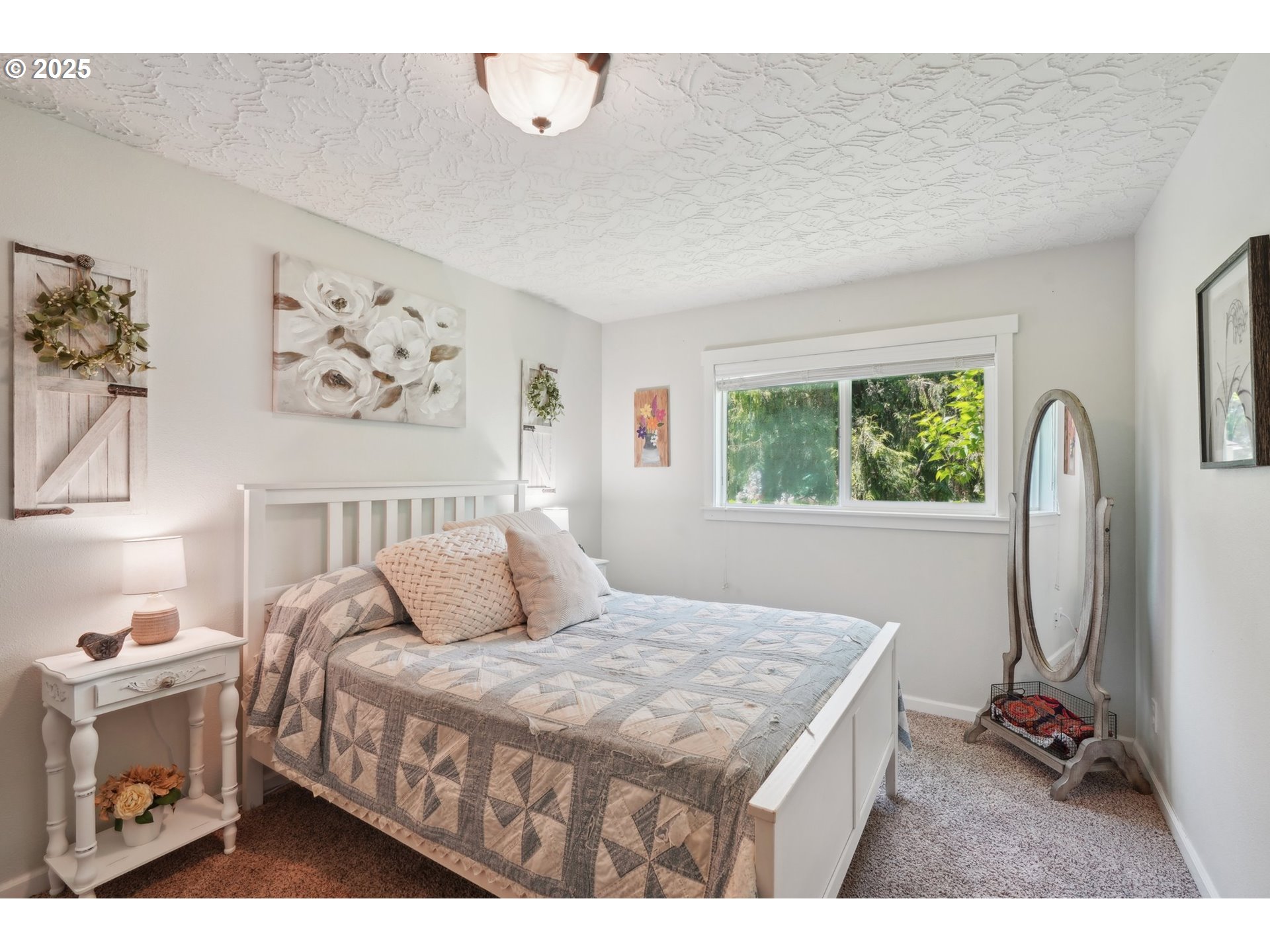 31429 Southeast Bluff Road Gresham, OR 97080 - Photo 16 of 45