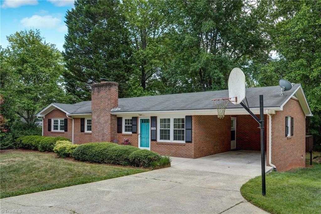 134 Meadow Brook Road Reidsville, NC 27320 - Photo 8 of 35