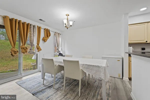 $314,900 | 4990 Dorsey Hall Drive, Unit B2, Ellicott City, MD 21042