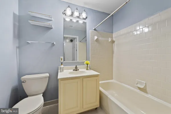 $314,900 | 4990 Dorsey Hall Drive, Unit B2, Ellicott City, MD 21042