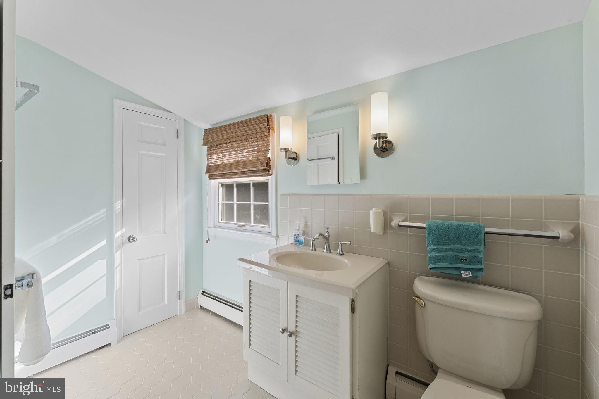 2551 Park Road Warrington, PA 18976 - Photo 28 of 35