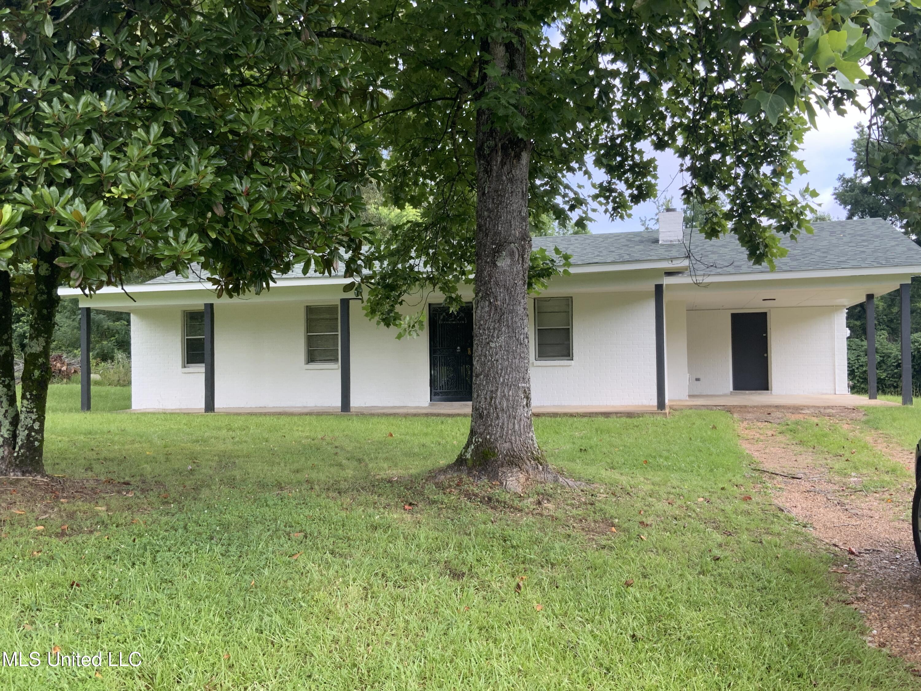 45 Lunati Road Holly Springs, MS 38635 - Photo 1 of 13 front view