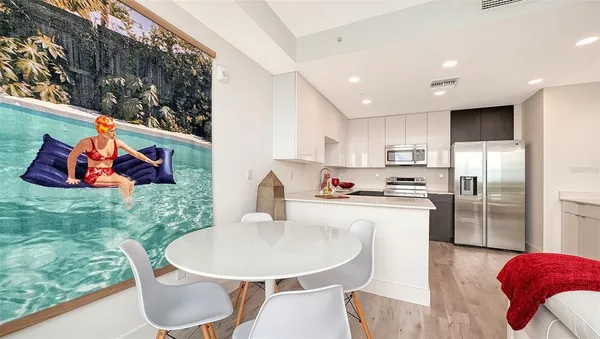 $530,000 | 1709 North Tamiami Trail, Unit 522, Sarasota, FL 34236