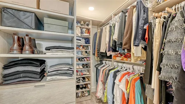 $530,000 | 1709 North Tamiami Trail, Unit 522, Sarasota, FL 34236