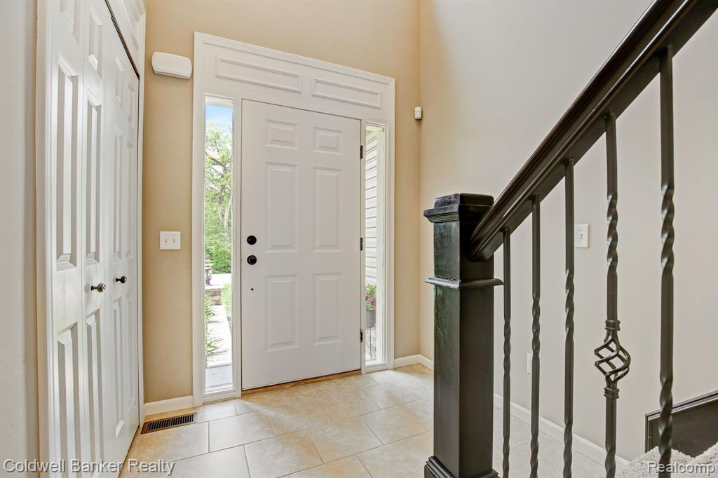 2933 Dearborn Avenue Rochester Hills, MI 48309 - Photo 23 of 26
