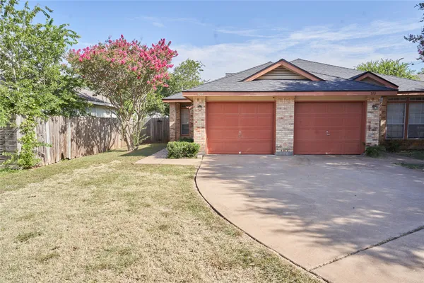 $1,450 | 508 Gregory Court, Round Rock, TX 78664