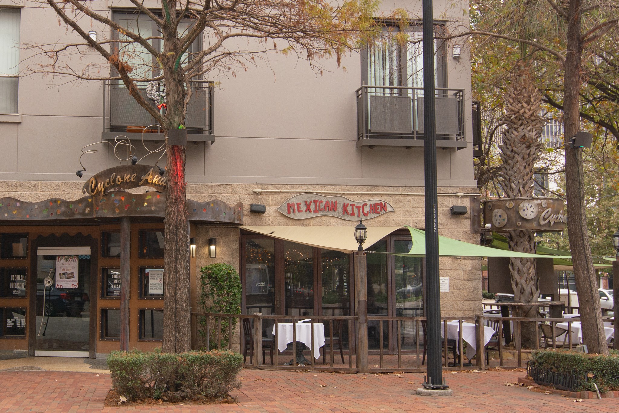 1408 West Webster Street Houston, TX 77019 - Photo 42 of 46 a view of a street with sitting area
