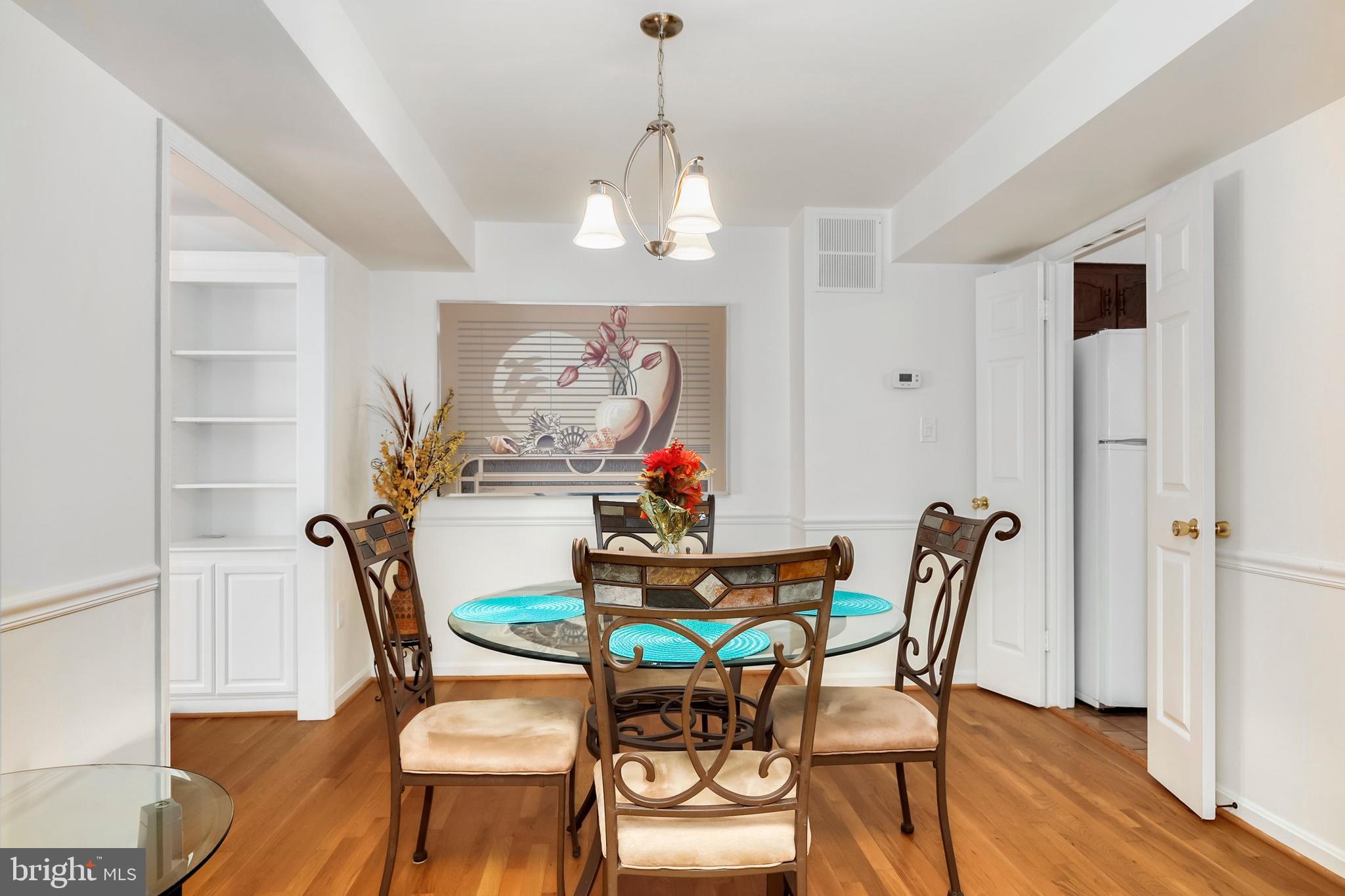 7042 Leestone Street Springfield, VA 22151 - Photo 12 of 43