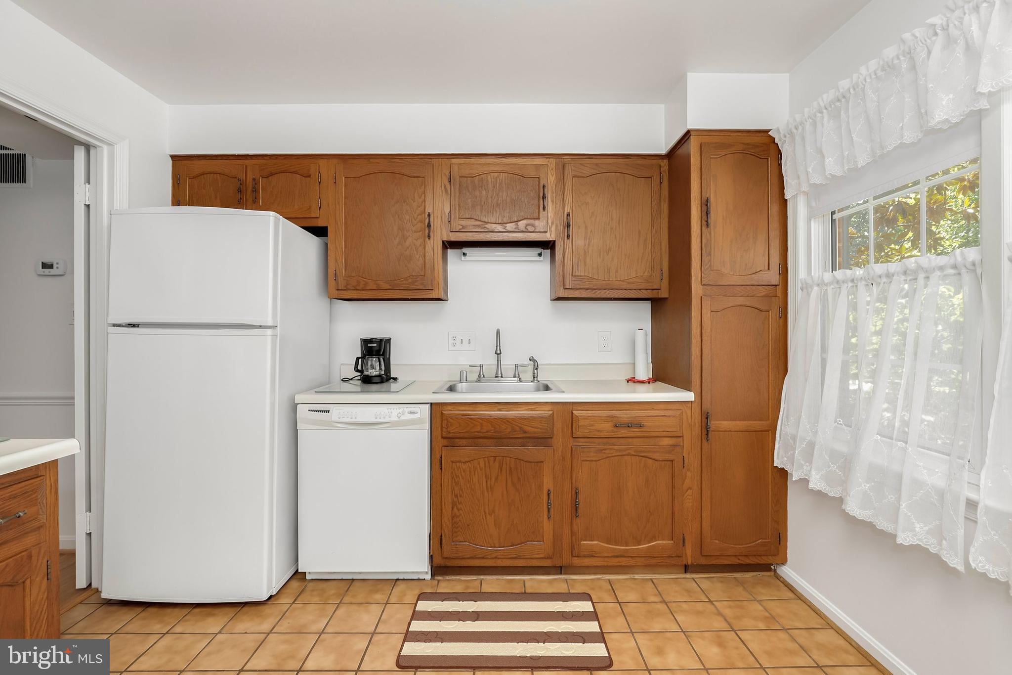 7042 Leestone Street Springfield, VA 22151 - Photo 19 of 43