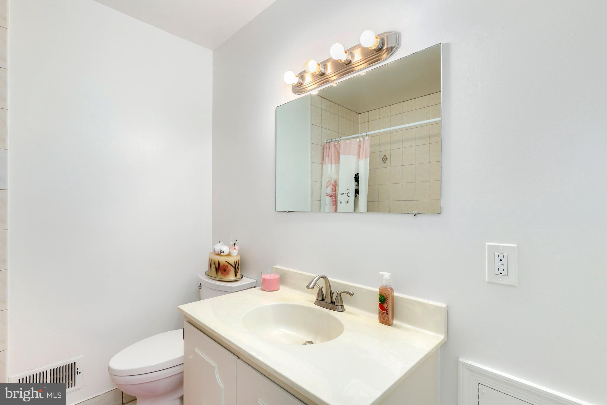 7042 Leestone Street Springfield, VA 22151 - Photo 28 of 43