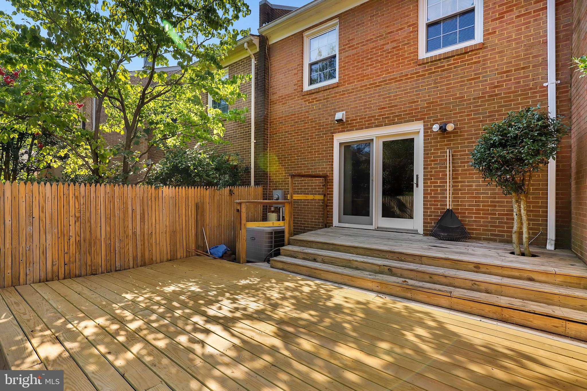 7042 Leestone Street Springfield, VA 22151 - Photo 43 of 43